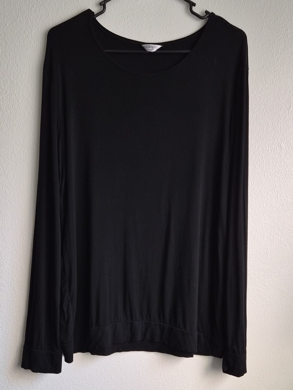 Black Long Sleeve Light Sweater Size L